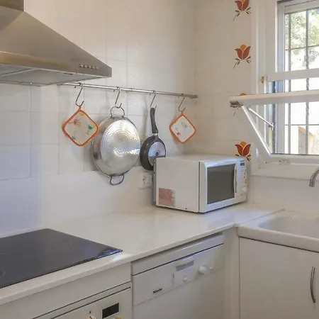Stunning Home In Tossa De Mar With 3 Bedrooms And Wifi *